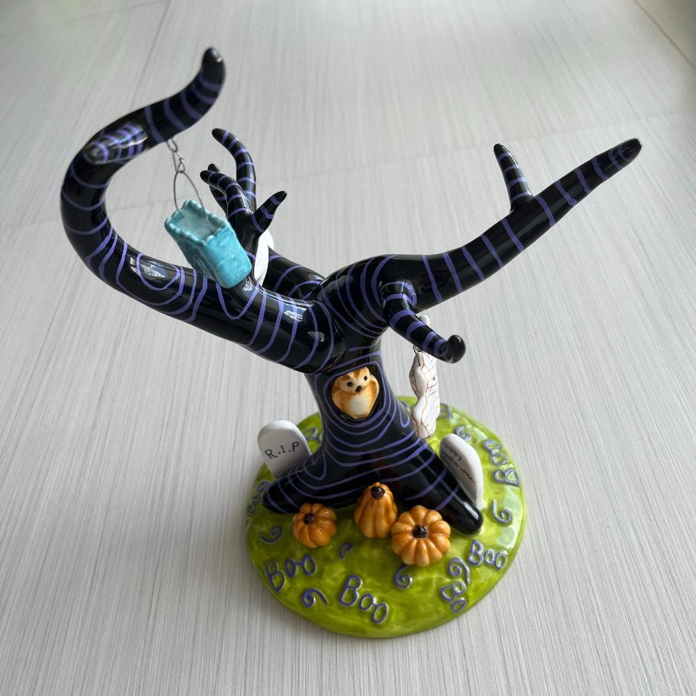 Halloween Decor
